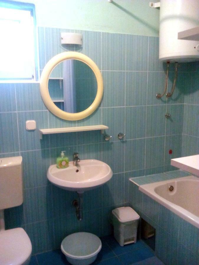Apartments Petko Rogoznica  Bagian luar foto